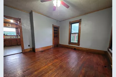 327 N 2nd Street, Coshocton, OH 43812 - Photo 20