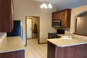 9338 Towpath Trail, Seville, OH 44273 - Photo 6