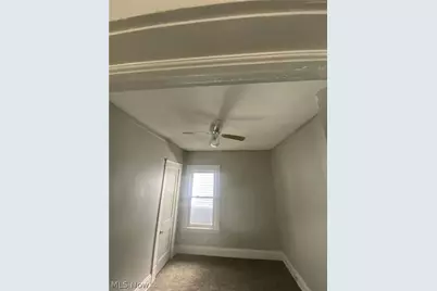 677 E 92nd Street, Loveland, OH 44108 - Photo 6