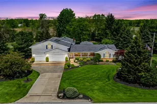 735 Fairway St, Jefferson, OH 44047 - Photo 2