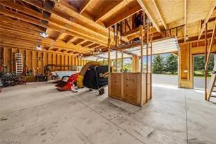 735 Fairway St, Jefferson, OH 44047 - Photo 8