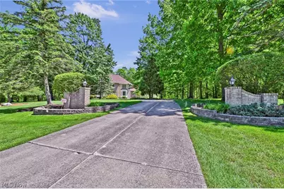 9155 Woods Way Drive, Kirtland, OH 44094 - Photo 46