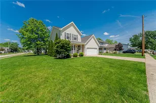 35350 Woodbine St, North Ridgeville, OH 44039 - Photo 2
