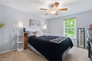 36515 Starboard Dr, Eastlake, OH 44095 - Photo 20