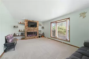 4676 Parkman Rd NW, Worthington, OH 44470 - Photo 6