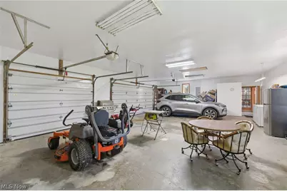 4676 Parkman Road NW, Worthington, OH 44470 - Photo 30