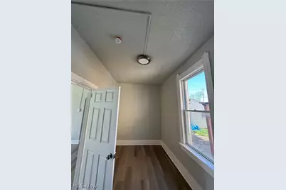 3514 W 58th Street #DOWN, Loveland, OH 44102 - Photo 6