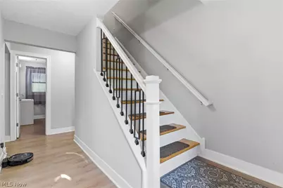 738 Anthony Street, Richmond Heights, OH 44143 - Photo 8
