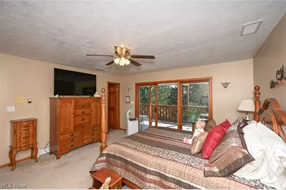 1720 Hinckley Hills Road, Hinckley, OH 44233 - Photo 16