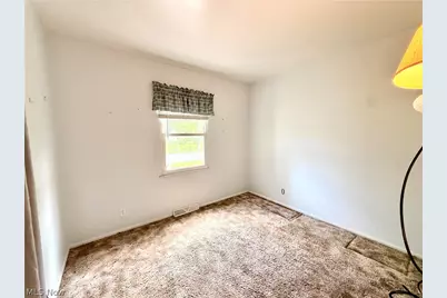 831 Kimberly Circle, Oberlin, OH 44074 - Photo 6