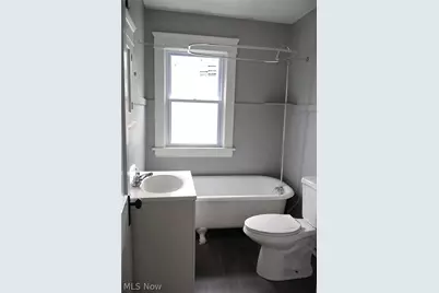 13302 Beachwood Avenue, Loveland, OH 44105 - Photo 18