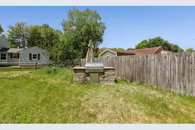 1545 Ries Street, Barberton, OH 44203 - Photo 24