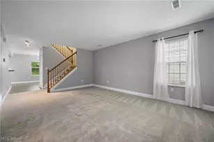 363 Casselberry Pl, Twinsburg, OH 44087 - Photo 4