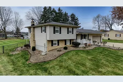 5686 Darletta Street SW, Navarre, OH 44662 - Photo 2