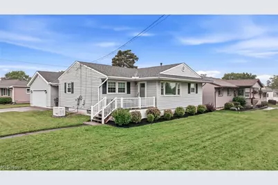 1190 Doris Drive, Hubbard, OH 44425 - Photo 2