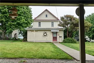 276 Factory St, Sugarcreek, OH 44681 - Photo 22