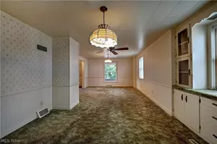 276 Factory St, Sugarcreek, OH 44681 - Photo 8