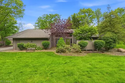 420-9 Chandler Drive, Aurora, OH 44202 - Photo 1