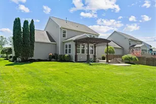 34592 Braemore Dr, North Ridgeville, OH 44039 - Photo 42