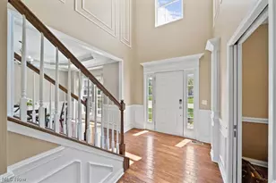 34592 Braemore Dr, North Ridgeville, OH 44039 - Photo 14