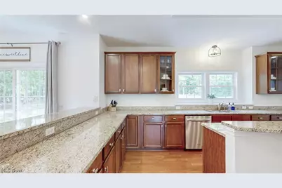 7880 Forest Valley Lane, Concord Twp, OH 44077 - Photo 10