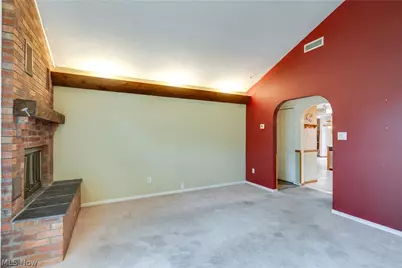 3660 Logan Circle, Akron, OH 44319 - Photo 10