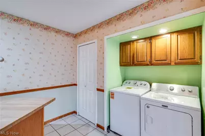 3660 Logan Circle, Akron, OH 44319 - Photo 8