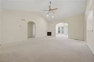 635 Durkin Way SW, North Canton, OH 44720 - Photo 6