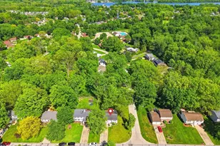 10087 Pirates Trail, Aurora, OH 44202 - Photo 4