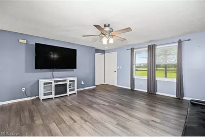 18746 Baird Road, Wellington, OH 44090 - Photo 2