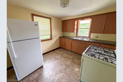 145 S Lakeview Avenue, Youngstown, OH 44509 - Photo 28