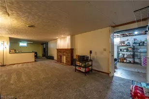 8263 Winterwood Ave NW, North Canton, OH 44720 - Photo 28