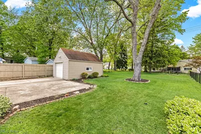 1165 Myrtle Avenue, Cuyahoga Falls, OH 44221 - Photo 32