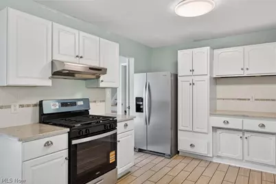 6588 Glenallen Avenue, Solon, OH 44139 - Photo 10