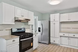 6588 Glenallen Ave, Solon, OH 44139 - Photo 10
