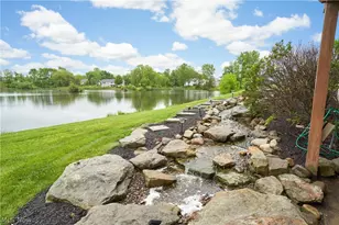 995 Bristol Dr, Akron, OH 44312 - Photo 26
