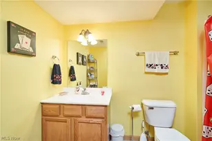 995 Bristol Dr, Akron, OH 44312 - Photo 20