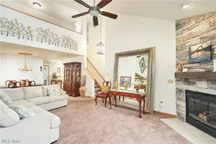 995 Bristol Dr, Akron, OH 44312 - Photo 6