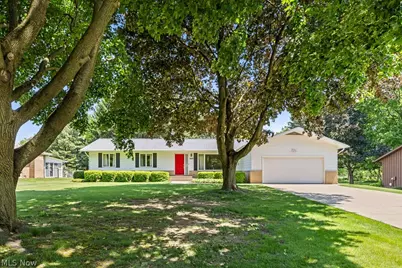 5849 Iva Drive, Akron, OH 44319 - Photo 2