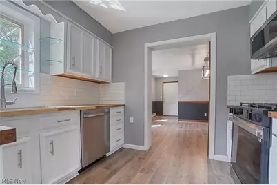4160 Columbia Road, North Olmsted, OH 44070 - Photo 24