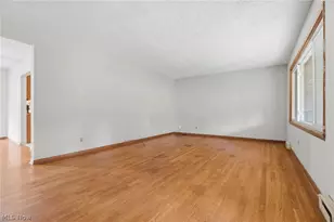 1627 Yolanda Dr, Youngstown, OH 44511 - Photo 8