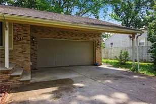 1627 Yolanda Dr, Youngstown, OH 44511 - Photo 6
