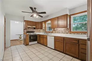 1627 Yolanda Dr, Youngstown, OH 44511 - Photo 16