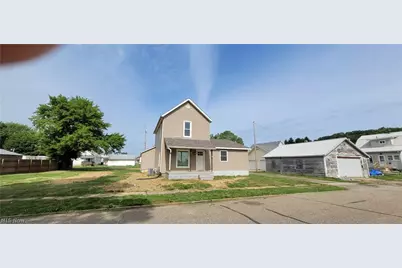 424 Tuscarawas Avenue, Newcomerstown, OH 43832 - Photo 4