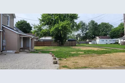 424 Tuscarawas Avenue, Newcomerstown, OH 43832 - Photo 6