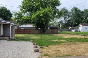 424 Tuscarawas Ave, Newcomerstown, OH 43832 - Photo 6