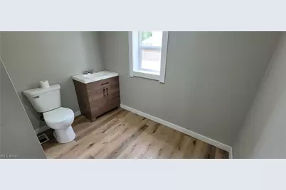 424 Tuscarawas Avenue, Newcomerstown, OH 43832 - Photo 30