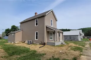 424 Tuscarawas Ave, Newcomerstown, OH 43832 - Photo 12