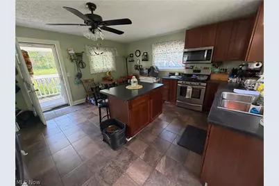 151 Pine Street, Leetonia, OH 44431 - Photo 12