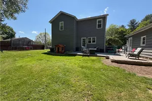 151 Pine St, Leetonia, OH 44431 - Photo 6